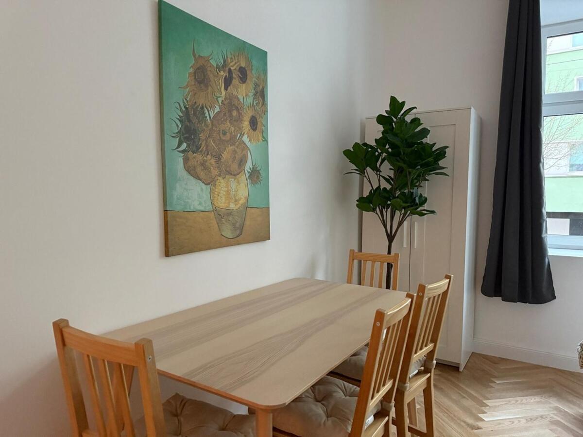 Renovated With Balcony * Vienna