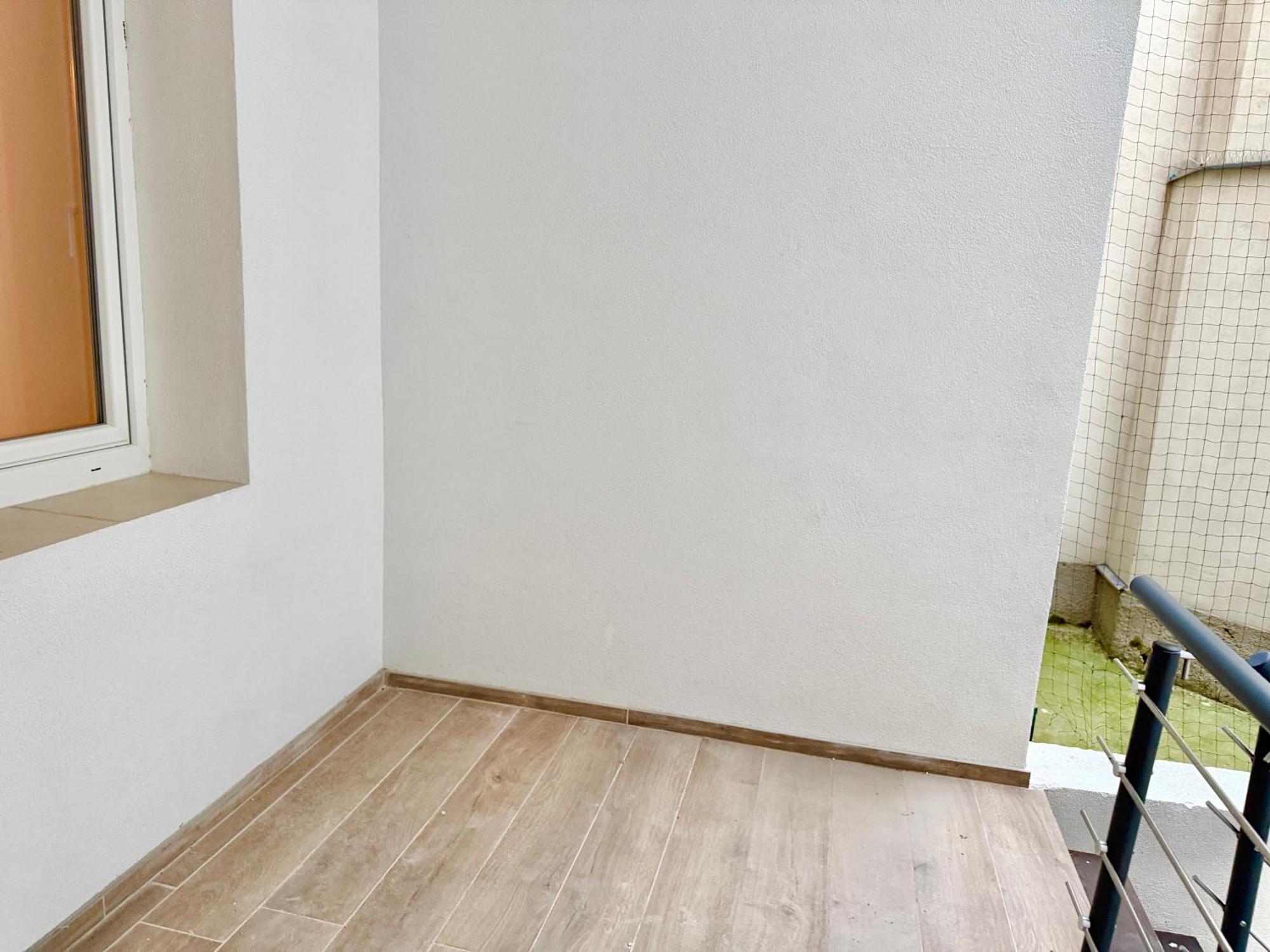 Renovated With Balcony Vienna
