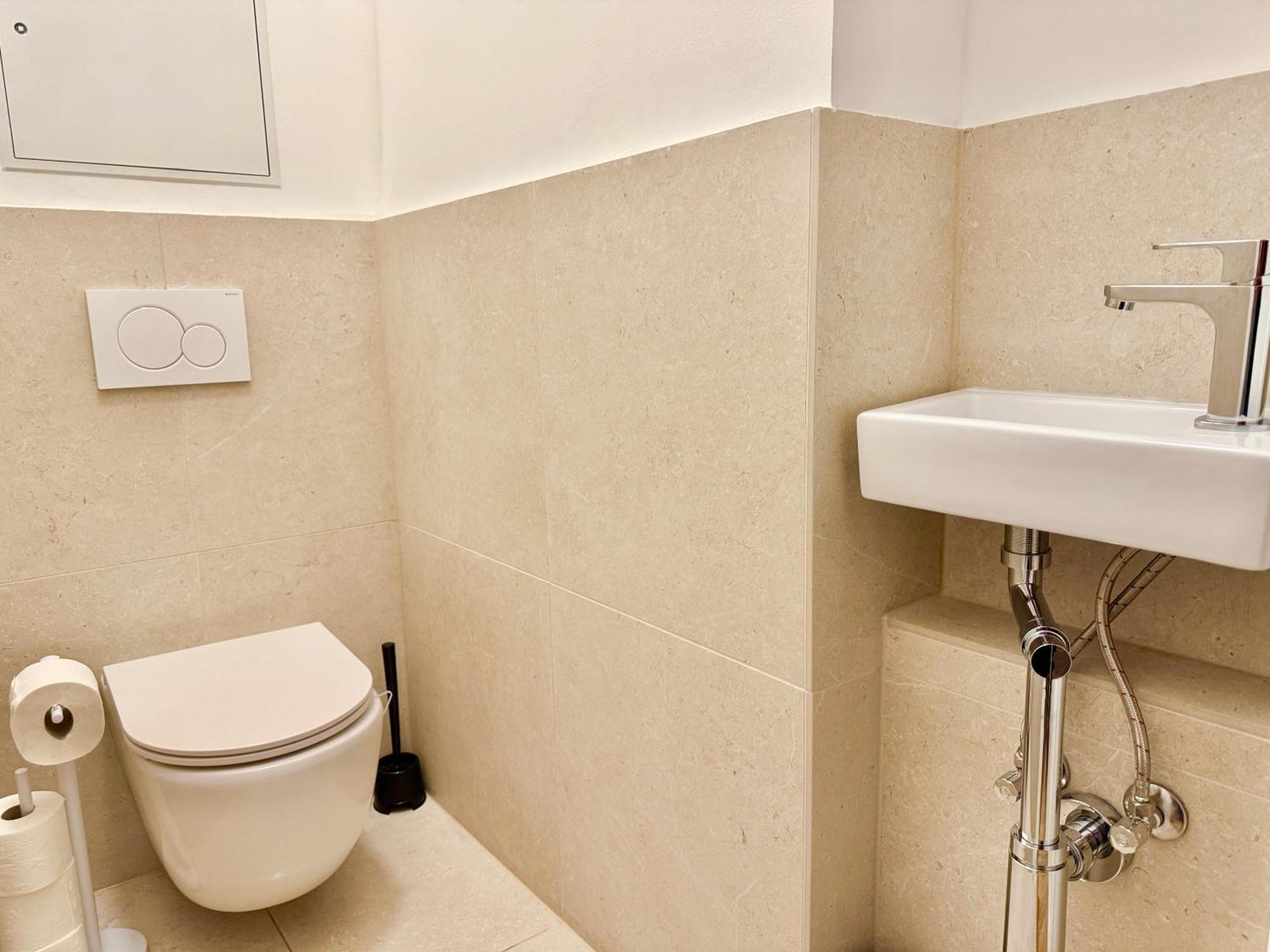 Renovated With Balcony Appartamento *